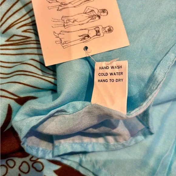 hibiscus collection sarong Wrap/Sarong Hibiscus Tropical Pattern - NWT - Picture 5 of 5